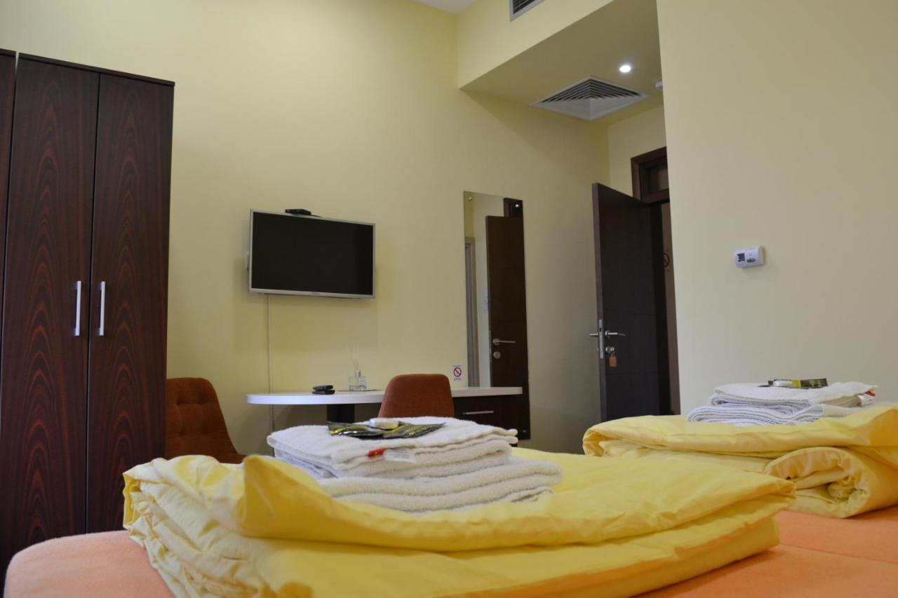 Sobe Sova Kikinda Hotel Buitenkant foto